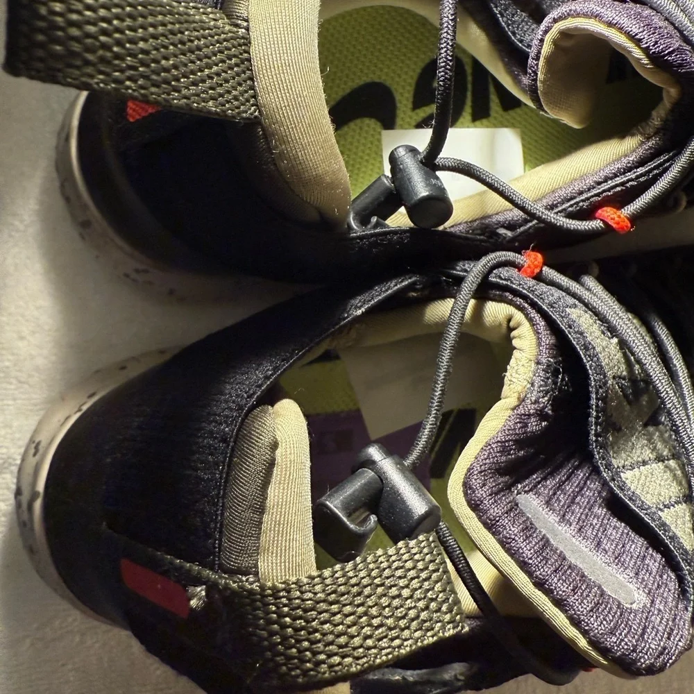 Nike Free RN Commuter 2017 Womens 10 Black Olive AH6841-001 Running Shoes Bungee